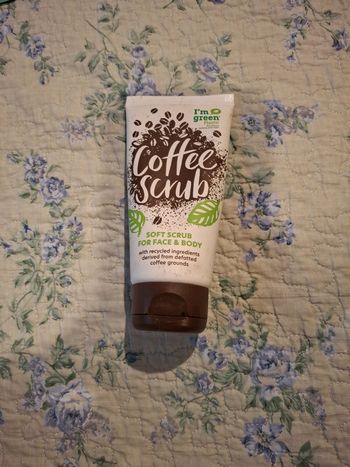 Gommage visage et corps au café gratuit