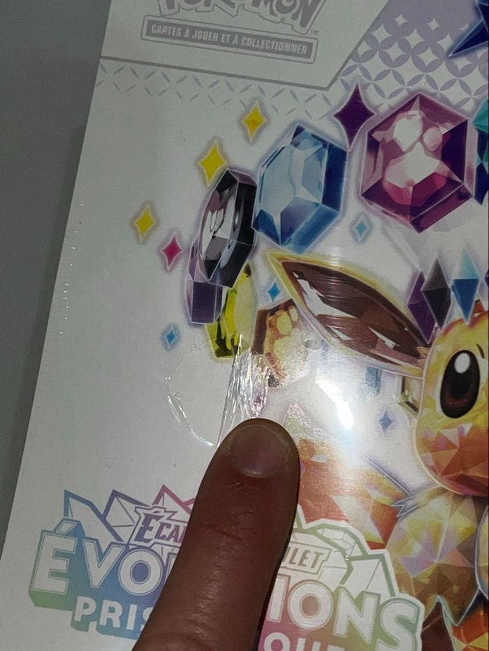 Etb Pokémon 8.5 évolutions prismatiques - photo numéro 2