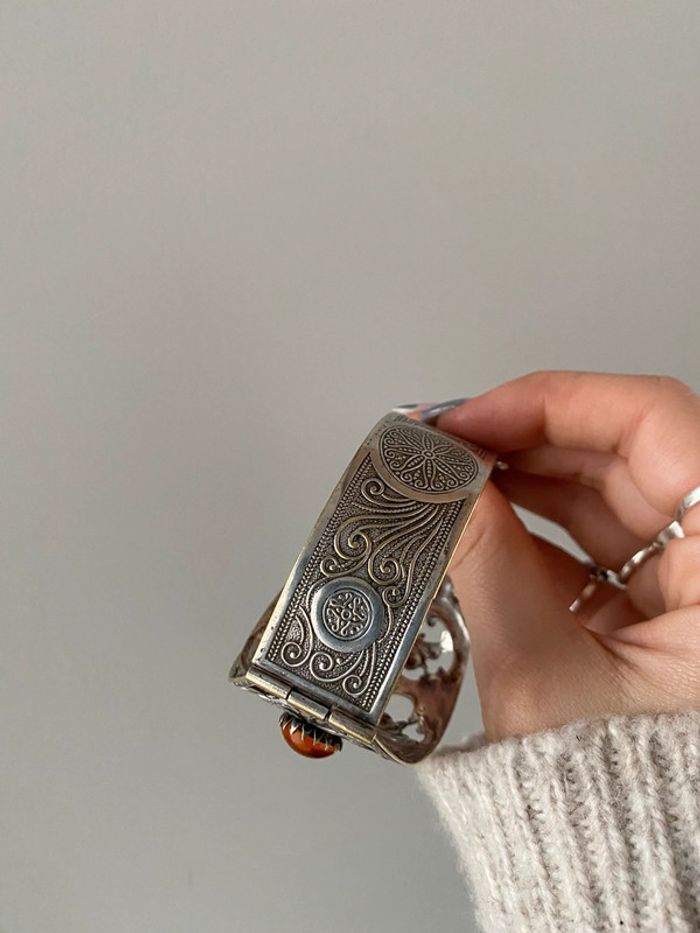 Manchette ambre - photo numéro 12