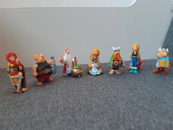 Lot de 7 figurines Kinder Astérix et Obélix
