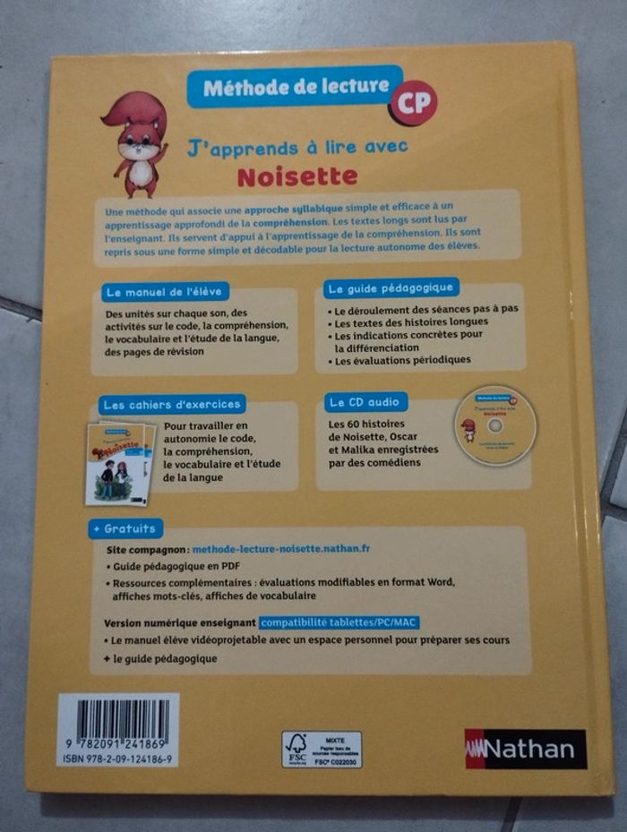 J'apprends à lire avec noisette - photo numéro 2