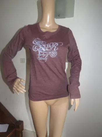 T-shirt taille S femme 