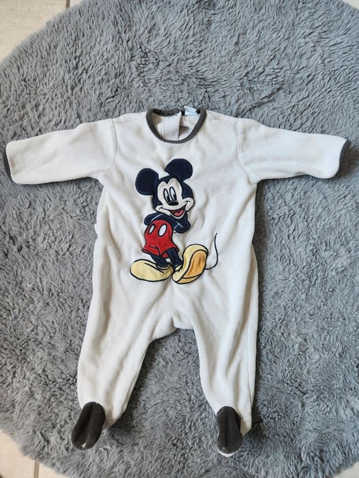 Pyjama Mickey velours 6 mois
