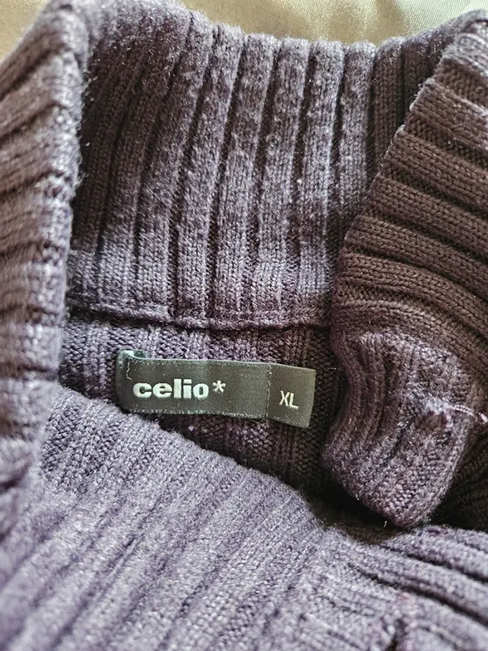 Pull Celio taille XS - photo numéro 3