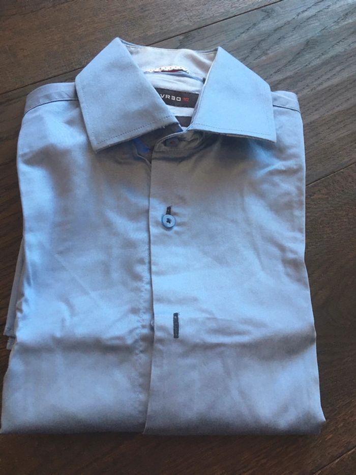 Chemise bleu effet glacé