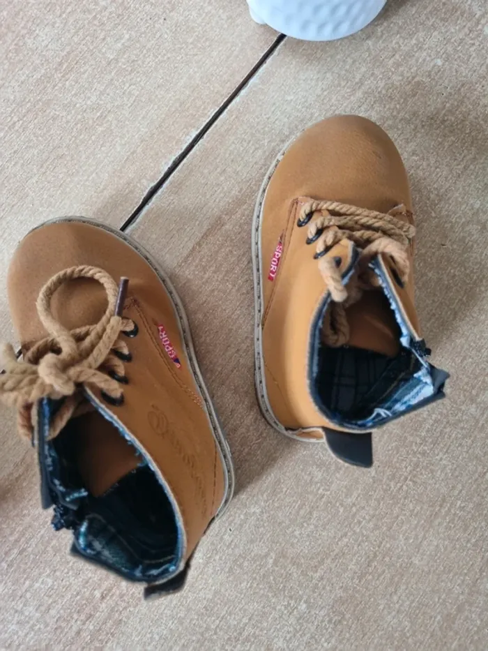 Chaussure bébé 🚼 23 - photo numéro 5