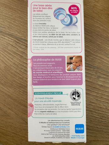 Lot 2 biberons MAM anticoliques 