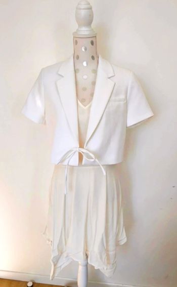 Robe blanche été + blazer Kiabi offert | comptoir des cotonniers | Taille 34 | neuf
