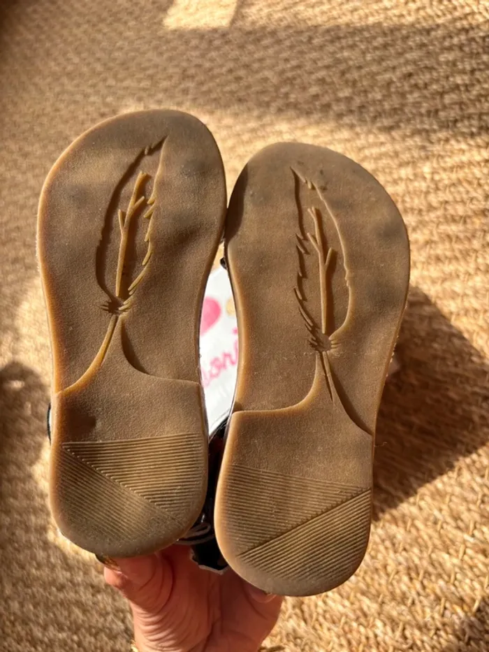 Sandales pour filles - photo numéro 3