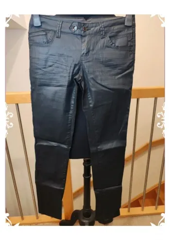 Pantalon effet cirée