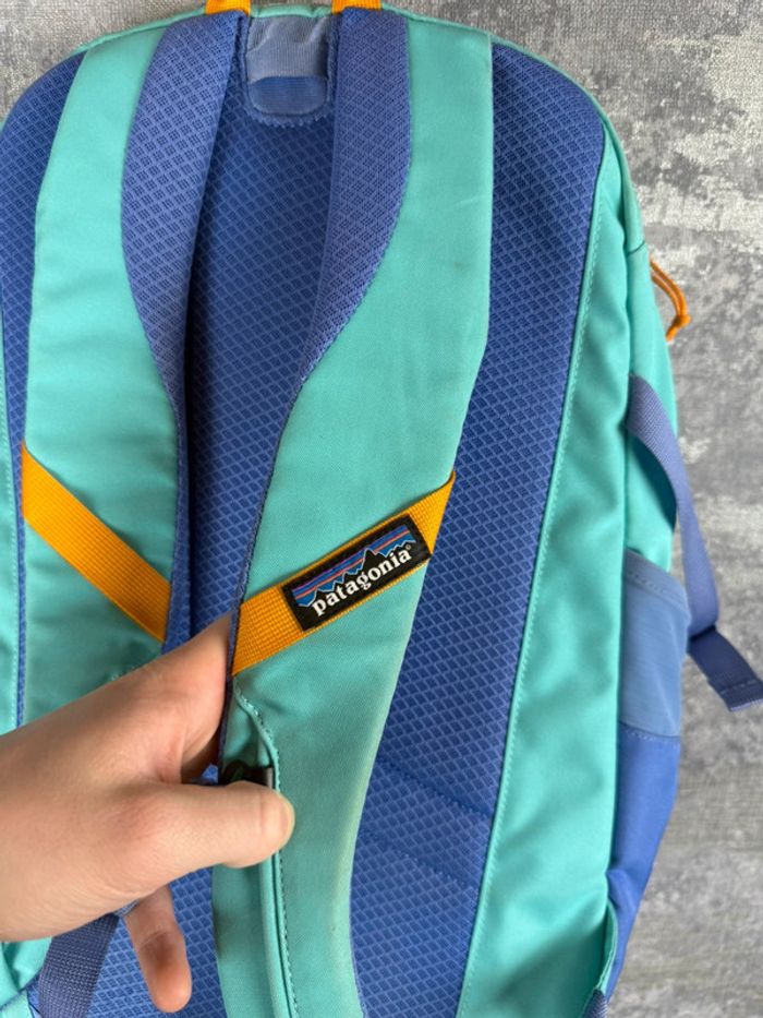 Sac à dos Patagonia Refugio 28L Bleu Turquoise & Jaune & Violet - photo numéro 8