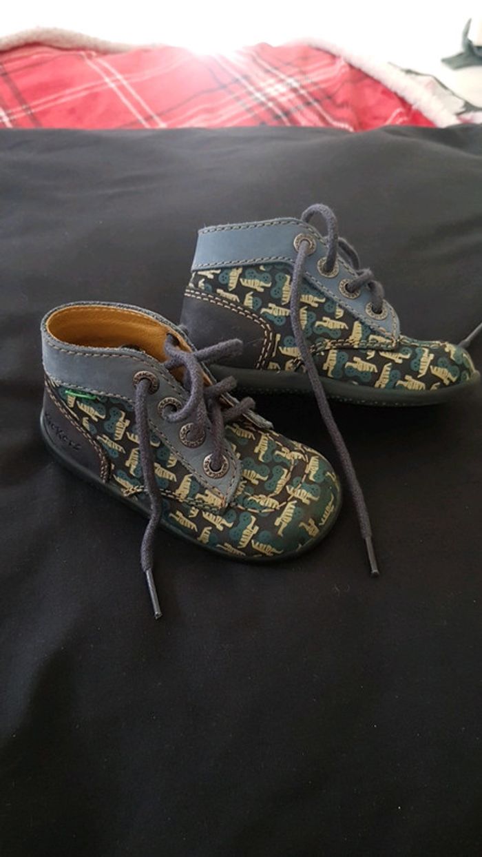 Bottillons de marche kickers cuir garçon p.22