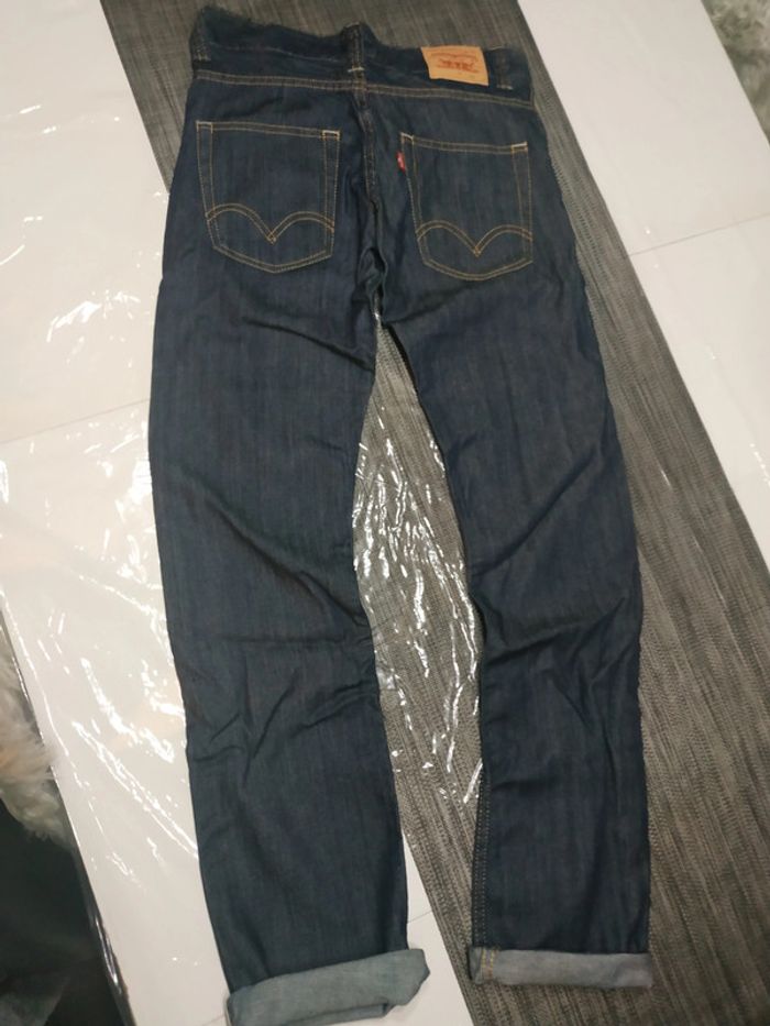 Jeans Levi's ref tab neuf 12 ans - photo numéro 2