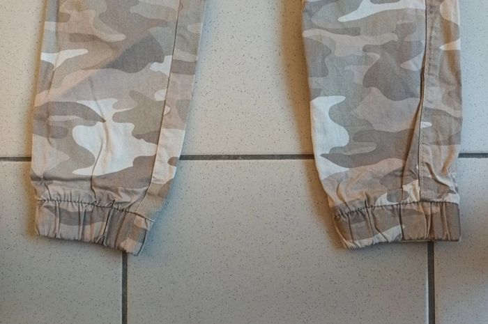 Pantalon garçon 10 ans - photo numéro 2