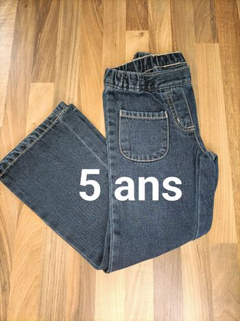 Pantalon jean bleu marine pattes d'éléphant ie jeans 5 ans