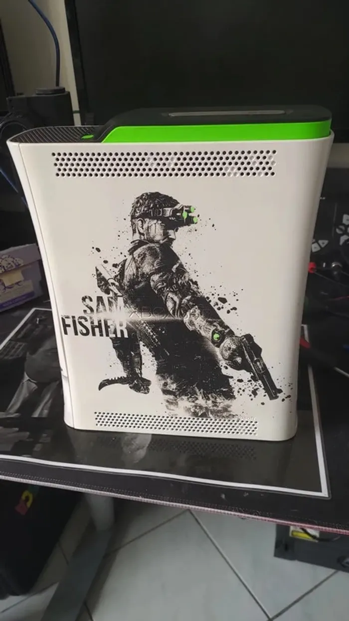 Xbox 360 custom Splinter Cell Sam Fisher avec câbles et disque dur - photo numéro 6