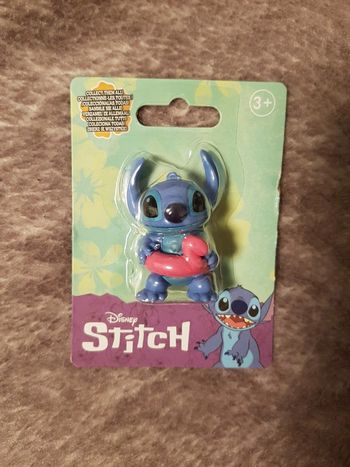 Figurine stitch bouée just play new sealed