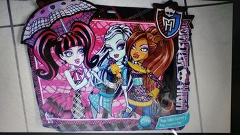 Pochette surprise Monster High Neuve ABC
