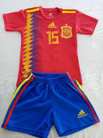 Ensemble T-shirt & Short  6 ans