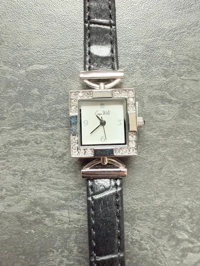 Montre Bijou Diamant Zirconium Signée Enya Wild