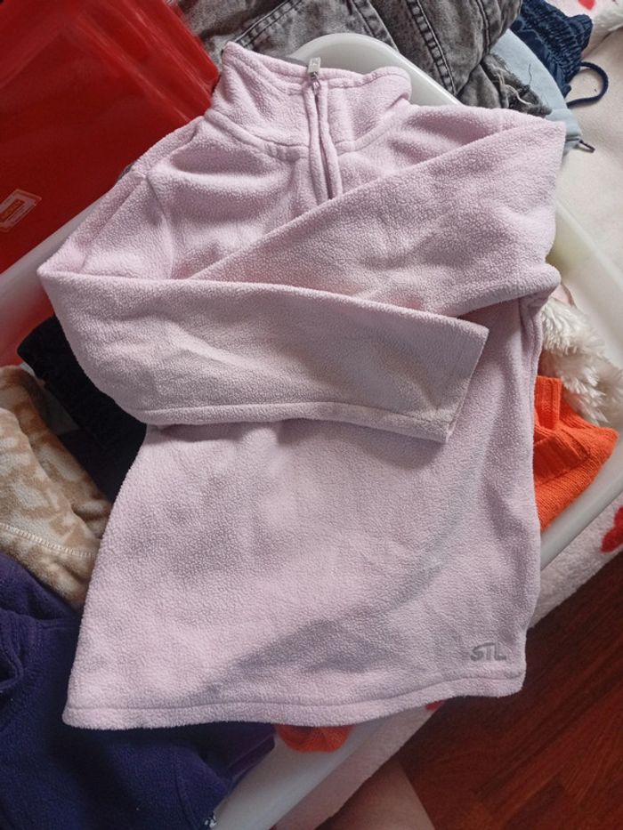 Lot vêtements fillette 4 ans - photo numéro 8