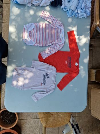 Lot bodies manches longues