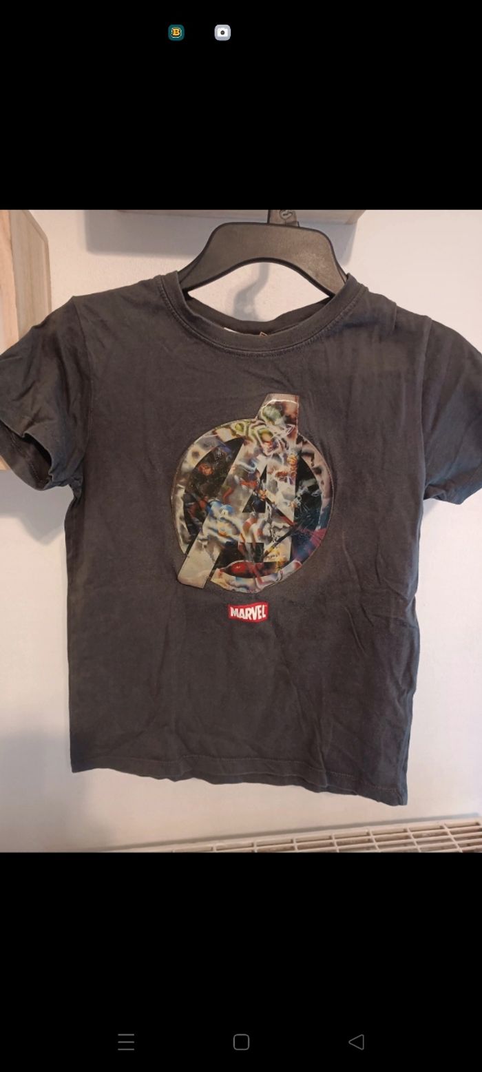 Tee shirt Marvel