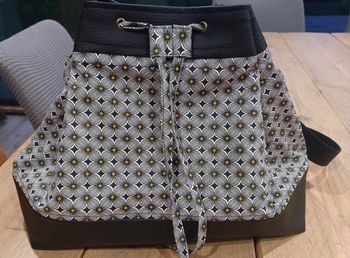Sac seau neuf