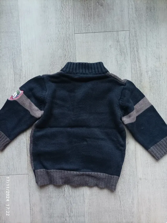 Gilet garçon 12 mois - photo numéro 2