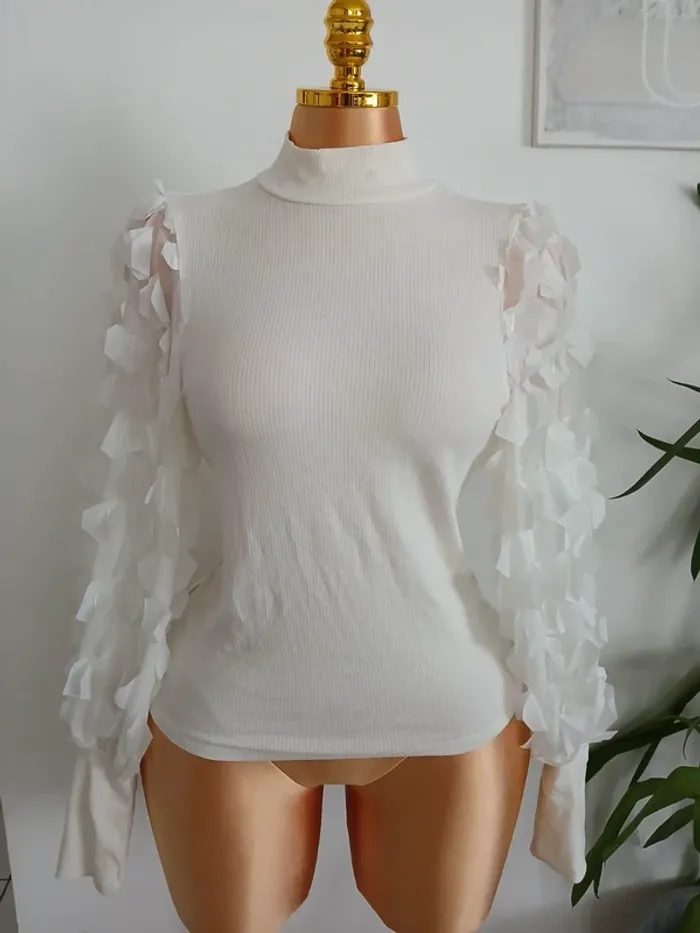 Joli Pull chic Neuve Taille M 🌿💝