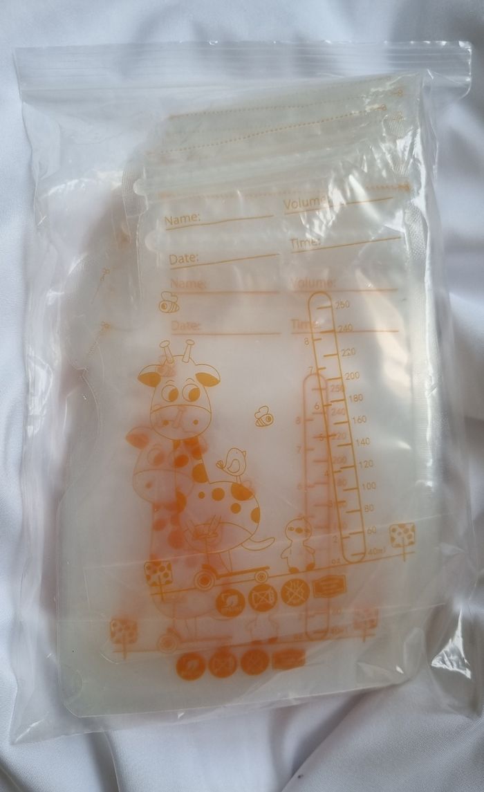 Sachets de conservation du lait medela - photo numéro 3