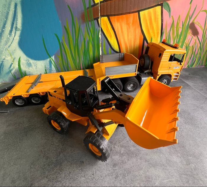 Grand camion transporteur Bruder - photo numéro 4