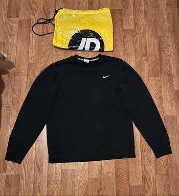 Pull Nike solo swoosh