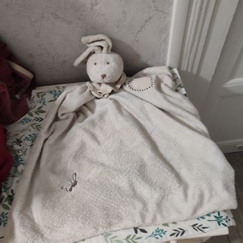 Doudou lapin mouchoir xxl 