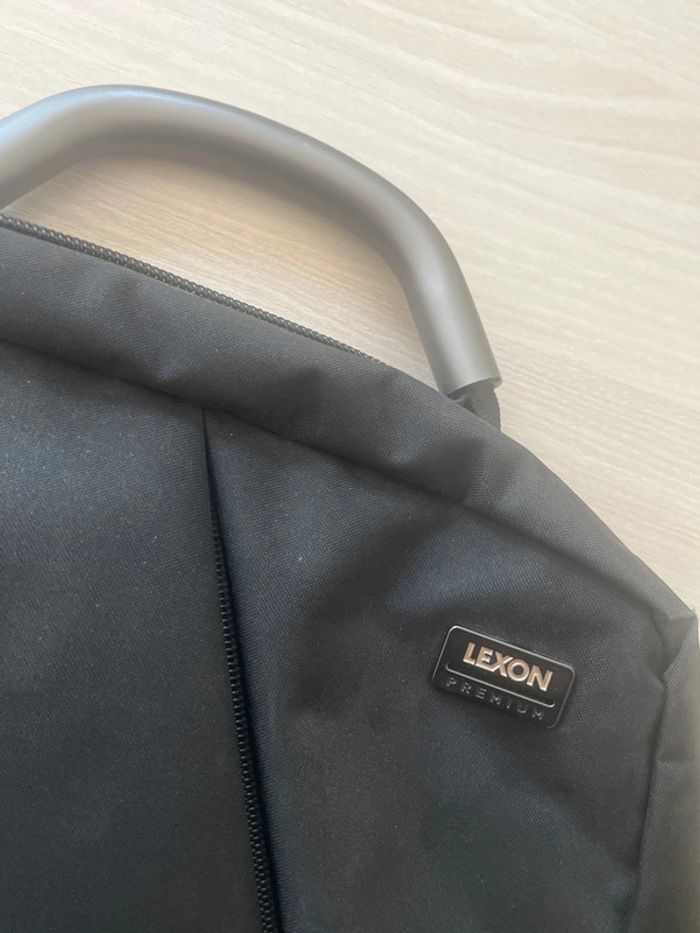 Sac à dos informatique Lexon Premium slim en très bon état - photo numéro 3
