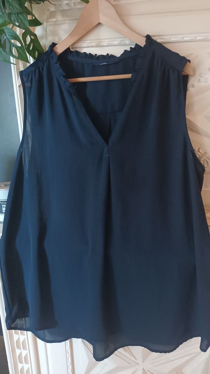 Blouse sans manches Kiabi