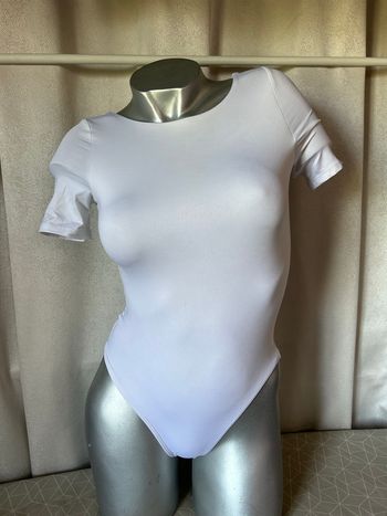 Body blanc Lycra 34/36 manches courtes