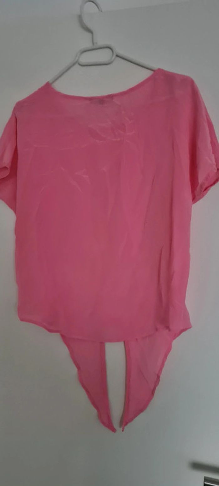 Blouse rose fluo taille 38/40 - photo numéro 2