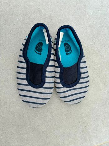 Chaussons pointure 22
