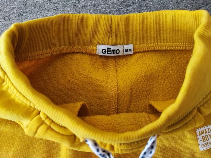 Pantalon jaune - photo numéro 2