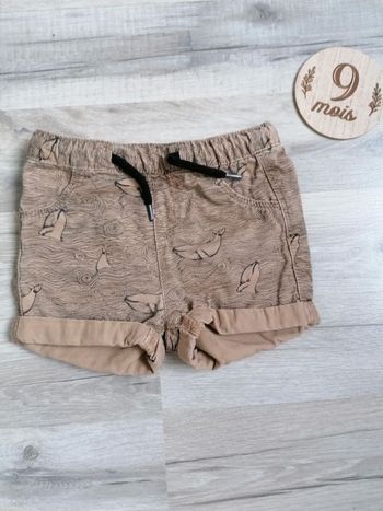 Short 9 mois