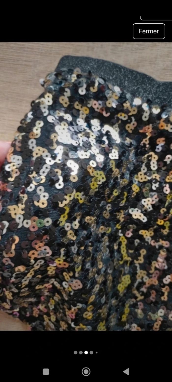Jupe 4 ans avec sequins idéale pour fêtes de fin d'année ou Noël - photo numéro 3
