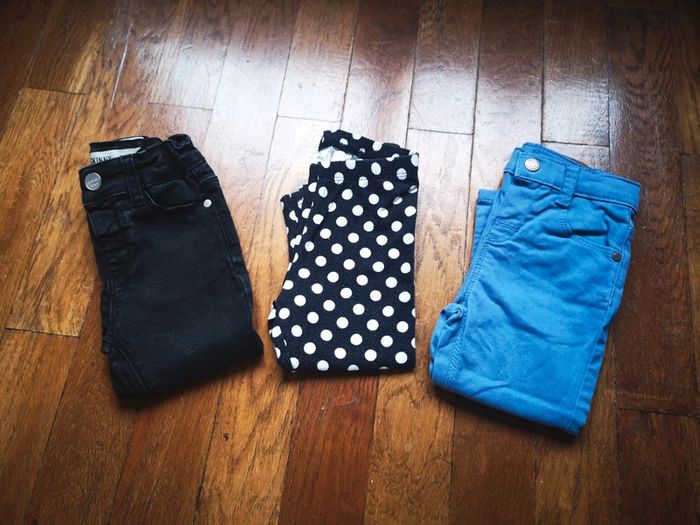 Lot 3 pantalons leggings jeans