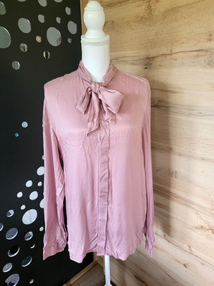 Chemise femme taille S asos rose brillant effet satiné