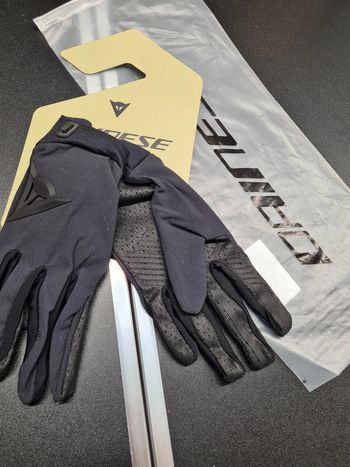 Gants vélo dainese