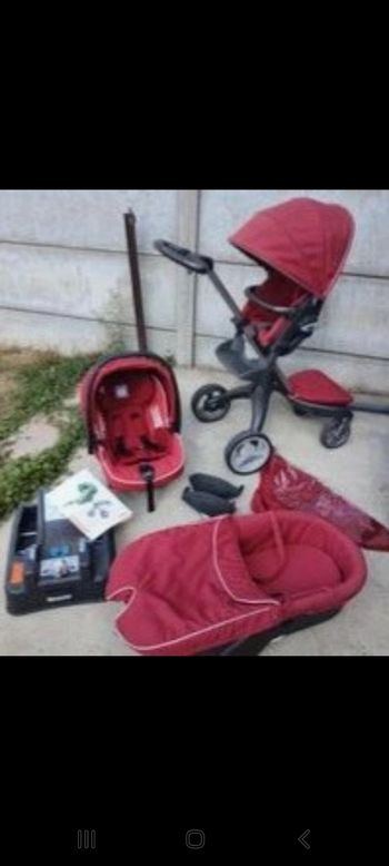 Vend poussette Stokke