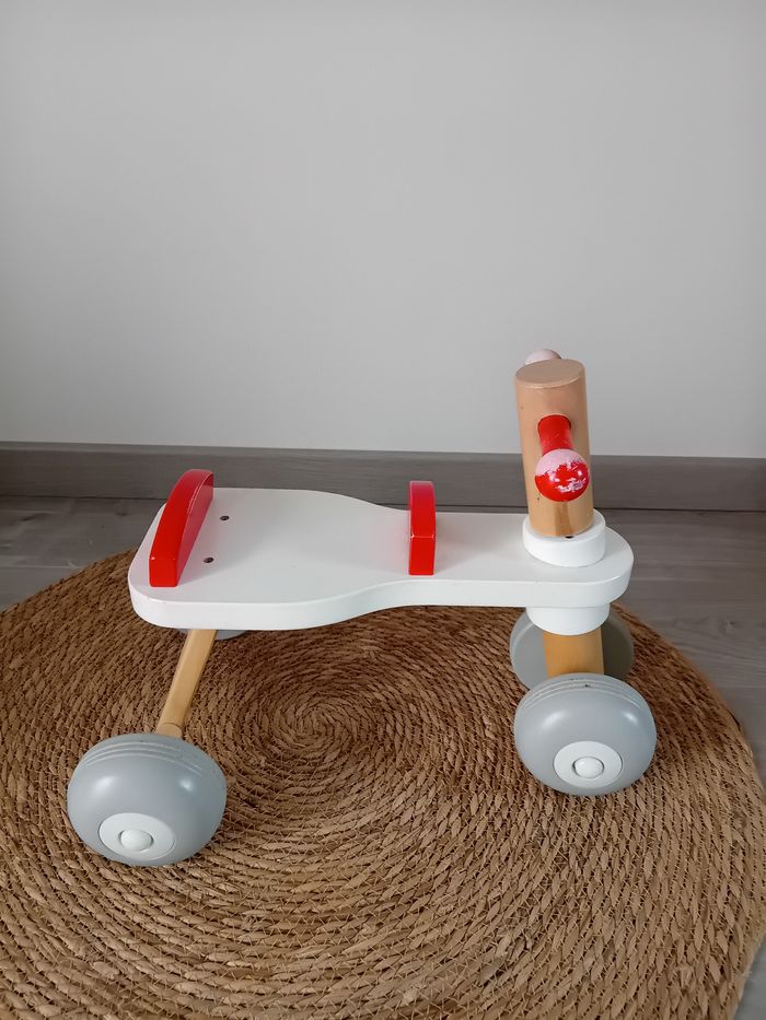 Trotibul porteur en bois 4 roues - photo numéro 5