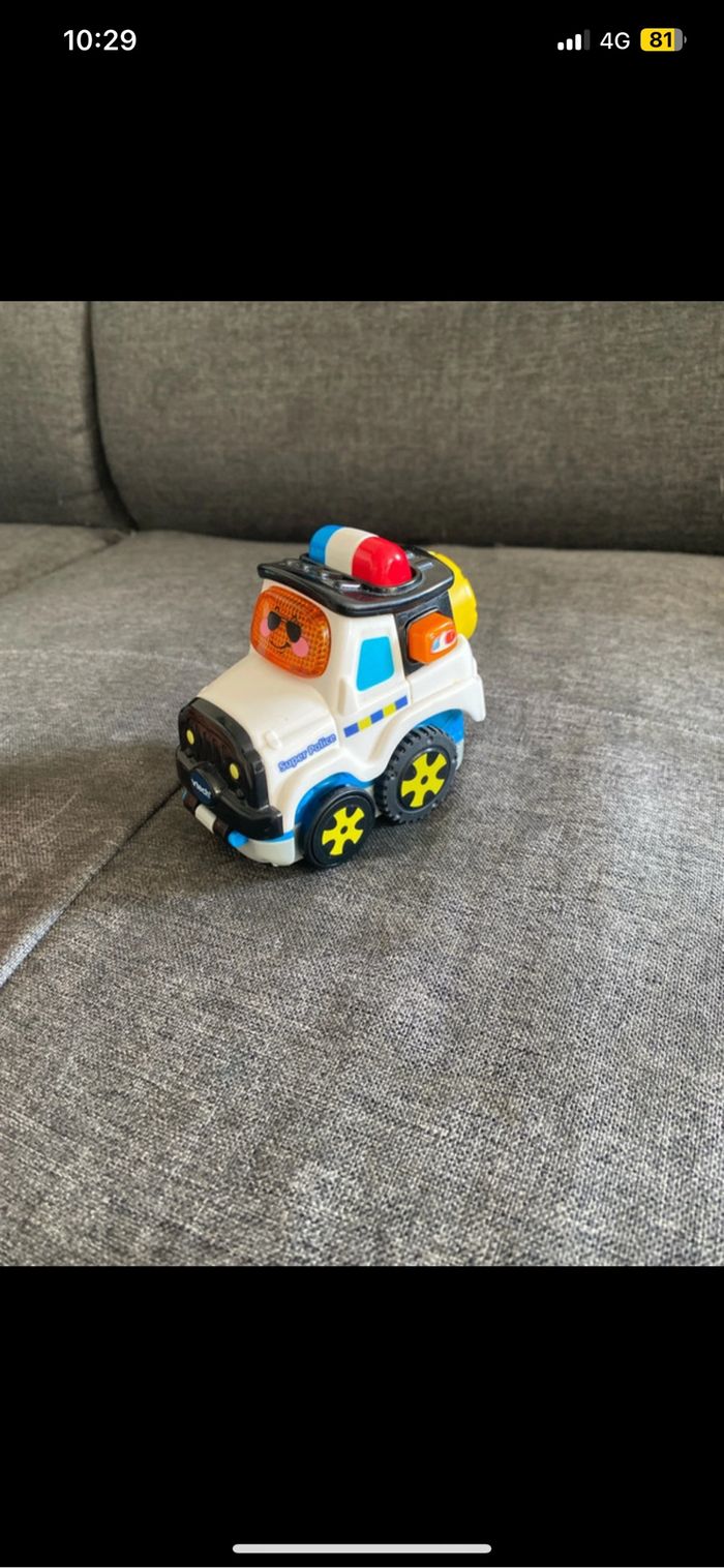 Tut tut bolides Idriss police