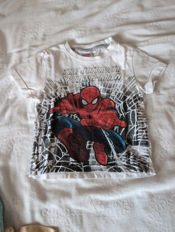 T-shirt spiderman 2 ans