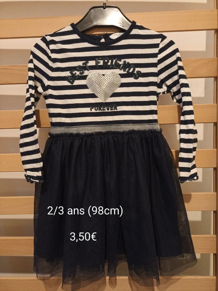 Robe rayé & voilage manche longue Primark 2/3 ans (98cm)